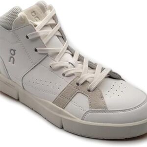 On cloud ‘THE ROGER Clubhouse’ women’s mid sneaker